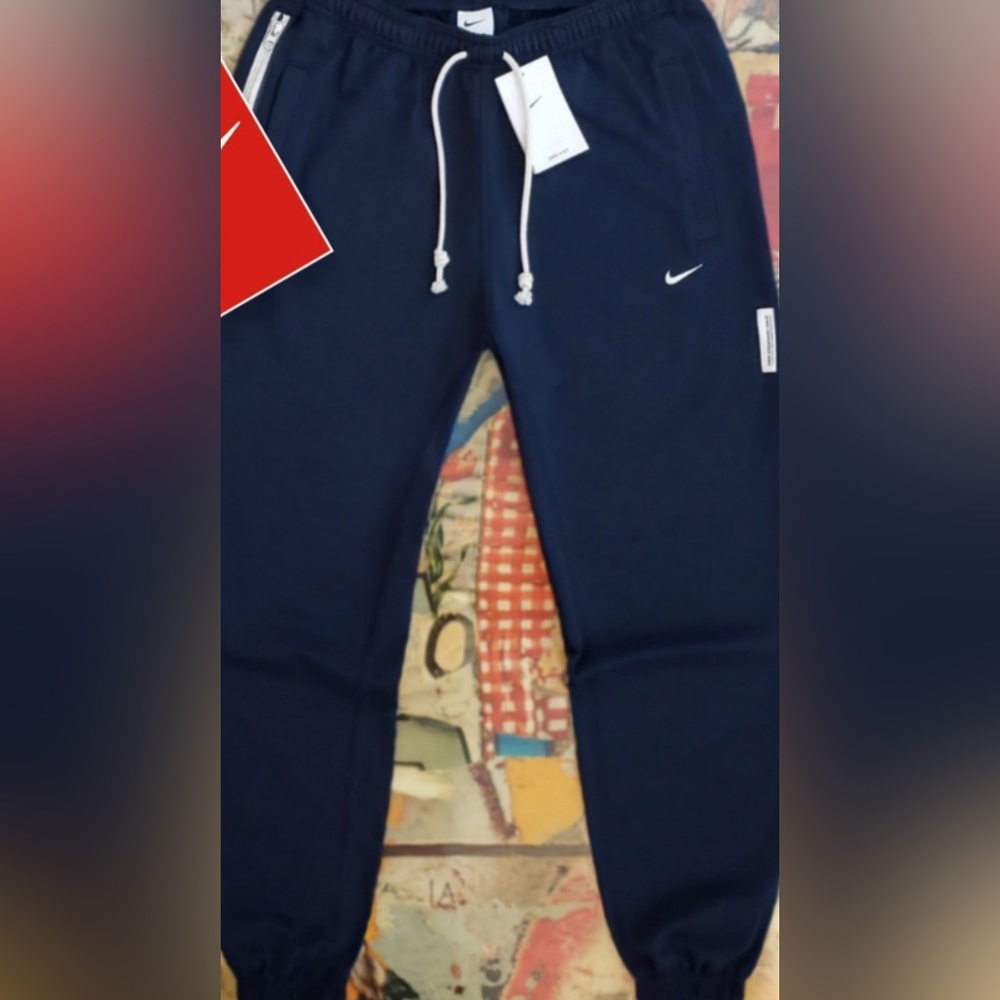 Men’s size large nike dri fit
